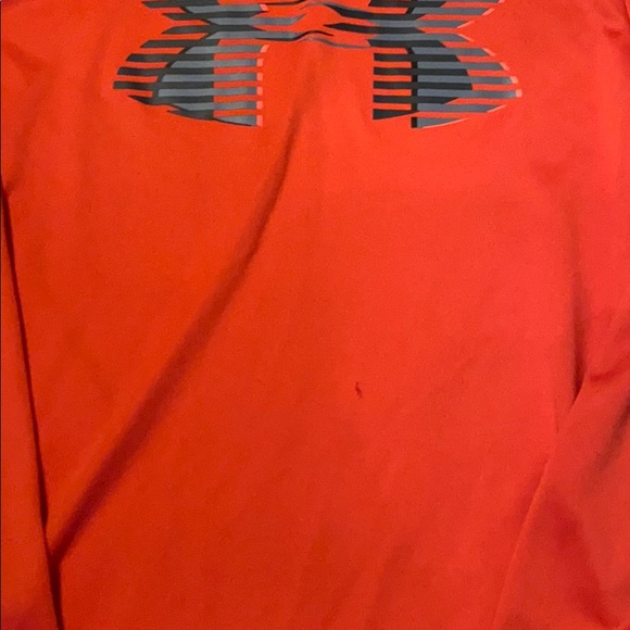 💙 Under Armour Red long sleeved shirt YSM - Picture 5 of 5